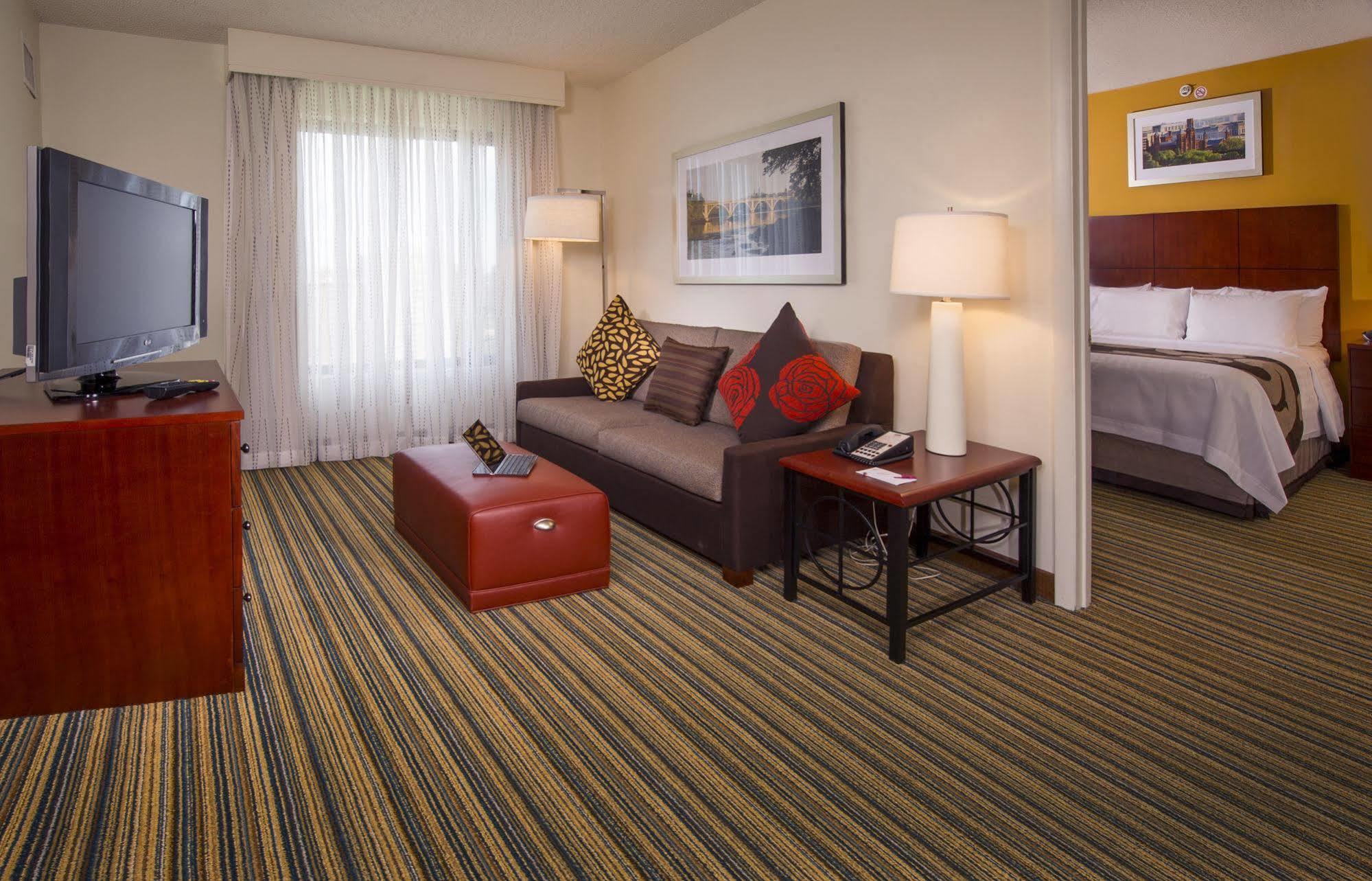 Residence Inn Arlington Pentagon City Exterior foto